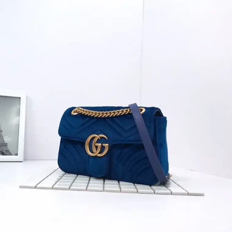 19B57G0002 Gucci Bags 0513